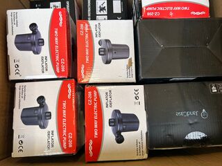 50x Diversen w.o. elektrische pompen, outdoor items