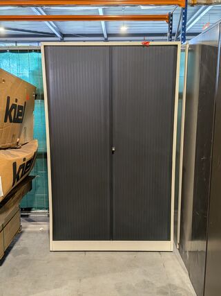 4x Folder, roldeur- en archiefkast