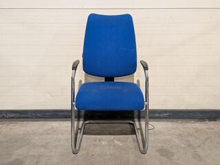 3x Vergaderstoel, Bèta, Be10