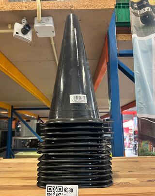 13x Pion / verkeerskegel Diamond, zwart