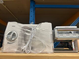 12x Keukenapparatuur w.o. elektrische kookplaat W.o. Tomado, Pancerka,