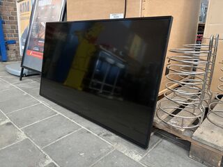 55” professioneel display met Vogels muurbeugel LG, 55SE3KB-B