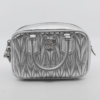 Handtas, Miu Miu