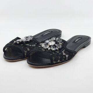 Paar slippers, maat 37, Dolce&Gabbana