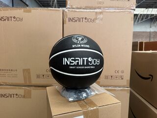8x Slimme basketbal maat 7 met oplader en kabel INSAIT JOY