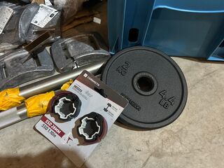 Halterstangen, halterschijven, dumbbells en gewichten