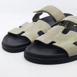 Paar sandalen