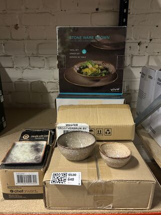 45x Servies W.o. Vivo, cheforward, lichtbruin