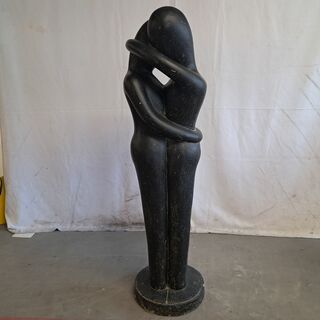 Beeld, Embrace, Donkergrijs / Antraciet
