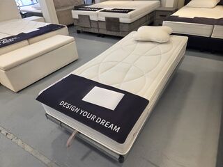 Bed met matras