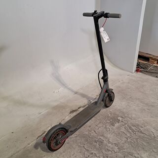 Elektrische step, H7, 2023