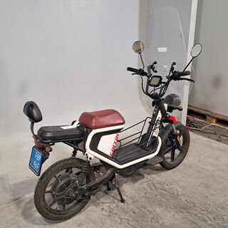 Elektrische scooter, AGM, Goccia GEV1000