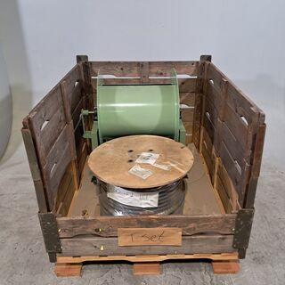 Stroomkabel op haspel en metalen slanghaspel, o.a. H07RN-F
