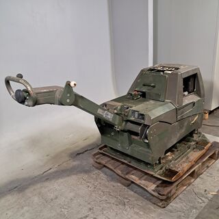 Trilplaat, Ammann, AVH 100-20, 2003