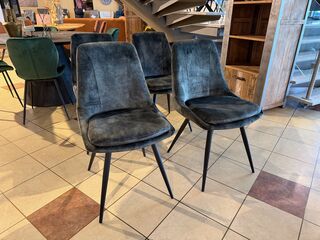 Set van 4 eetkamerstoelen groen