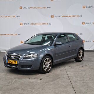 Personenauto, Audi, A3, 1.6 Attraction, 2006