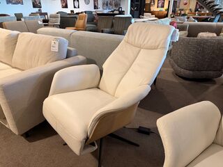 Relaxfauteuil, elektrisch verstelbaar, design wit