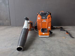 Ruggedragen Accu & Bladblazer, STIHL, AR3000L & BGA200