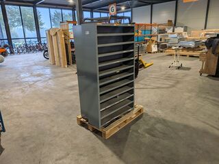 2x Stalen vakken- / magazijnkast