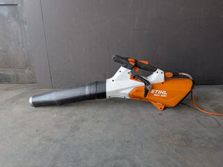 Ruggedragen Accu en Bladblazer, STIHL, AR3000L & BGA200