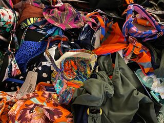 Ca. 175x Badmode, bikinibroekjes en -topjes, Cyell, Beachlife, Barts E