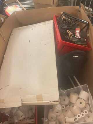 Ca. 395x Handelsgoederen en winkelinventaris
