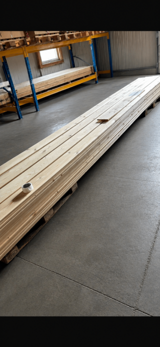Ca. 40x Vuren planken, schaafd 46,56 m²