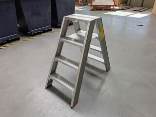 Werktrap Little jumbo, , 2x4 treeds