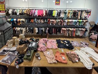 Ca. 388x Baby- en kinderkleding, Noppies, Dirkje, Blue Seven, Etc.