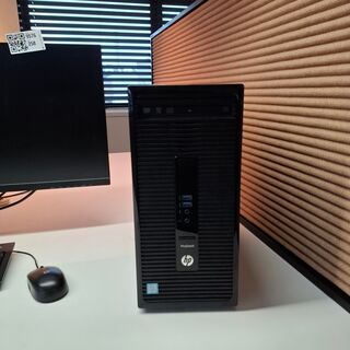 Computer met 2x monitor HP, Prodesk 400 G3 MT Business PC, core i5