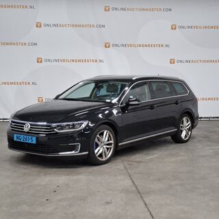 Personenauto, Volkswagen, Passat Variant, 1.4 TSI GTE Highline, 2015