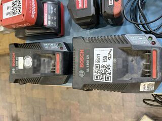 2x Acculader, Bosch, AL 1860 CV, zwart/blauw