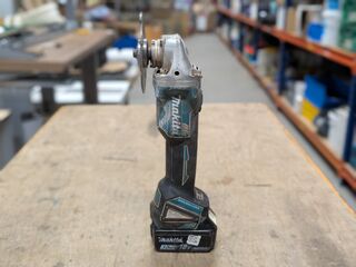2x Accu haakse slijper, Makita