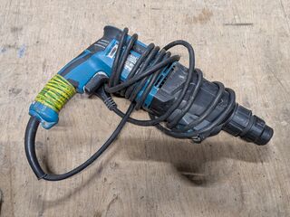 4x Boorhamer, Makita, HR2501