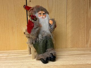 Ca. 72x Kerstman beeldje – zittend