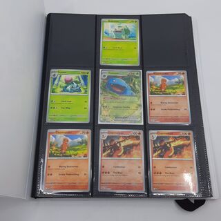 Verzamelmap met kaarten, Pokémon, o.a. Ivysaur MEW EN 002/165