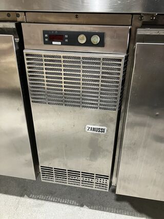 Horeca koelwerkbank, Zanussi