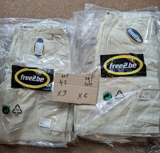 8x Korte werkbroek, beige, Maat NL48 en NL50
