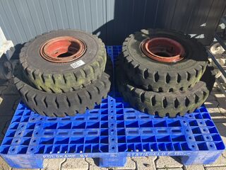 4x Heftruckband met velg