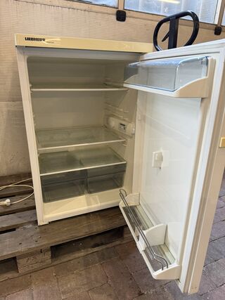 Koelkast, Liebherr, Premium KTe 1740 Index 24A/001, wit/crème, elektro