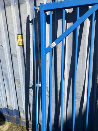 Draaihek, blauw