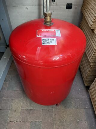 Membraanexpansievat, Flamco, Flexcon 110/0,5, rood, Rood | 0,5 bar voo