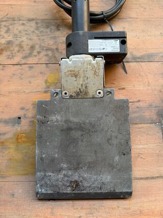 Elektrische plaatmagneet, Eugen Riexinger, K6V-50, zwart/grijs, 800 W