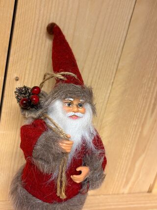 Ca. 84x Kerstman beeldje – staand