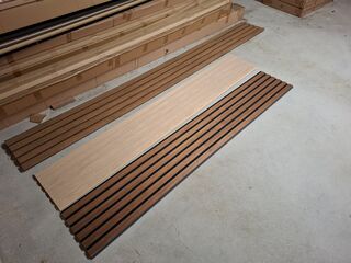 Partij o.a. akoestische panelen en eindprofielen