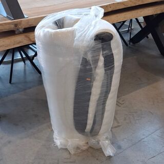 Matras, Emma, Hybrid II | 200×200 cm