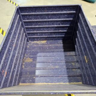 Kantel- of omslaghulpmiddel met 1x kiepcontainer