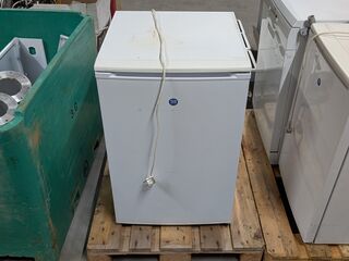 Vaatwasser en 2x tafelmodel koelkast, SB, AEG