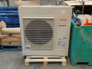 Warmtepomp- of airconditioningsbuitenunit, Atlantic / Fujitsu, WOYA100