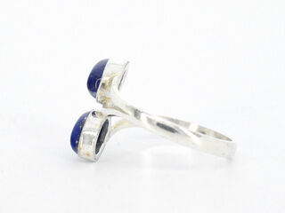 Zilveren sterling ring met twee blauwe edelstenen